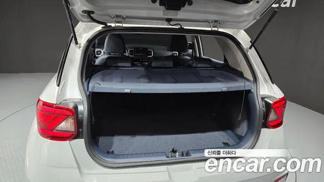 Hyundai Venue Venue 1.6 Modern Plus — Фото автомобиля 30