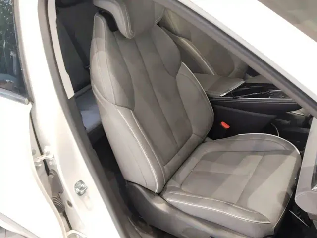 Buick E5 — Фото автомобиля 24
