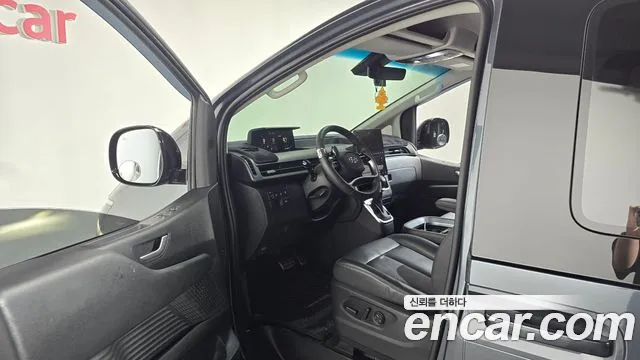 Hyundai Staria — Фото автомобиля 14