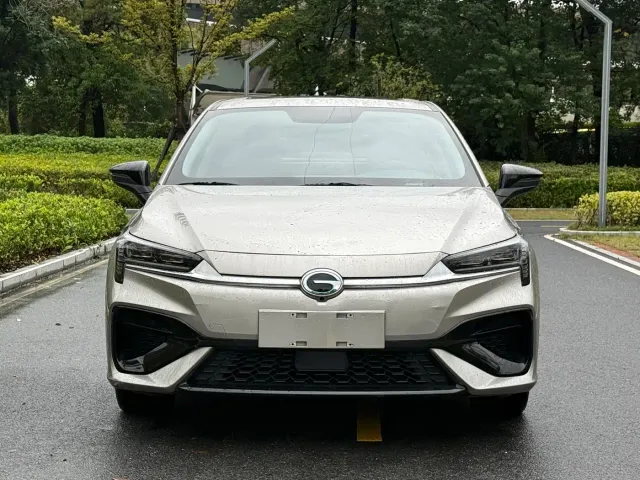 GAC Aion S — Фото автомобиля 2