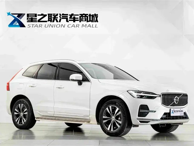 Volvo XC60 — Фото автомобиля 5