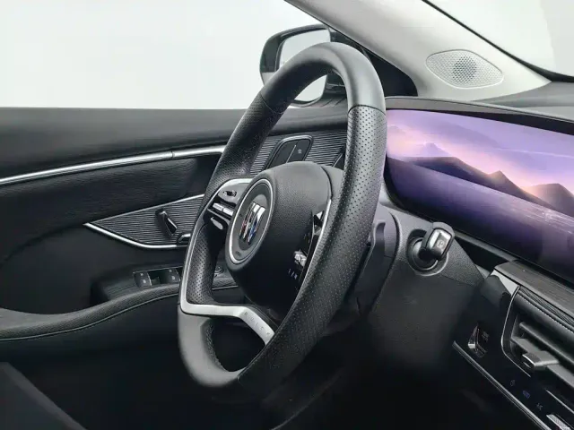 Buick LaCrosse — Фото автомобиля 22