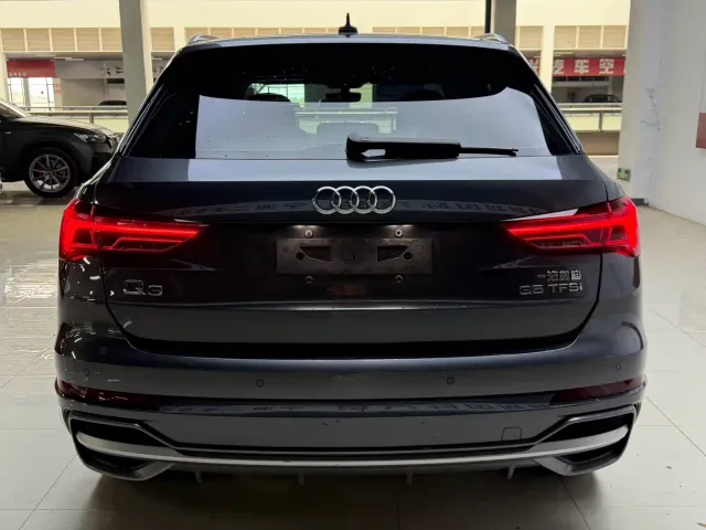 Audi Q3 — Фото автомобиля 21