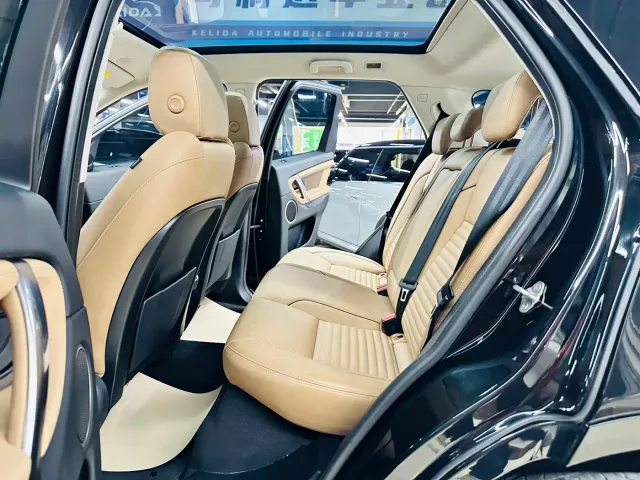 Land Rover Discovery Sport — Фото автомобиля 17