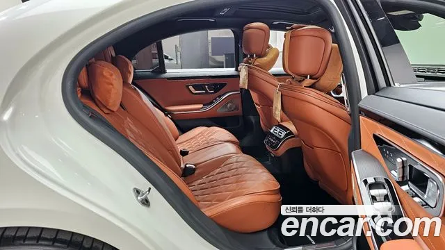 Mercedes-Benz S-Class S-класс W223 — Фото автомобиля 12