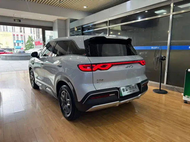 BYD Yuan UP — Фото автомобиля 13