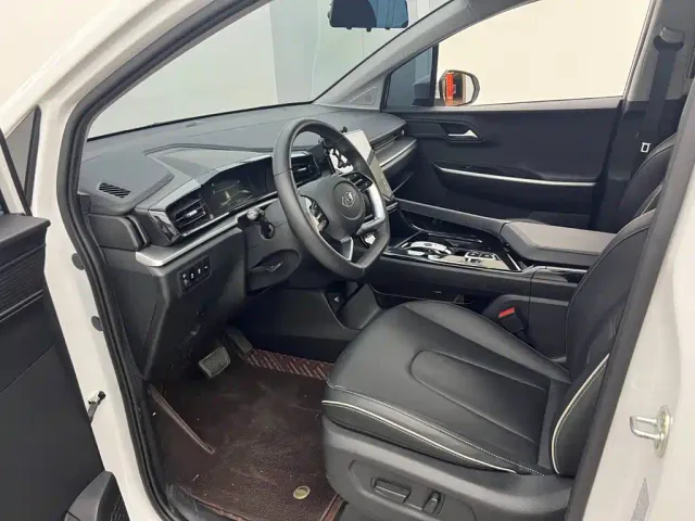 Hyundai Custo — Фото автомобиля 6