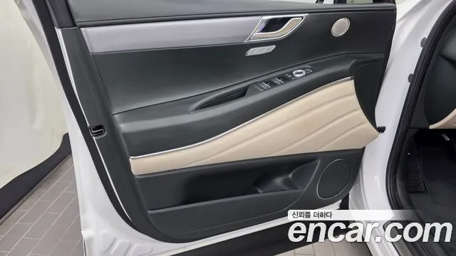 Genesis GV80 2.5T Бензин 2WD — Фото автомобиля 19