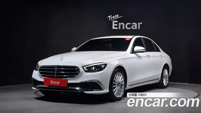 Фотография автомобиля — Mercedes-Benz E-Class W213