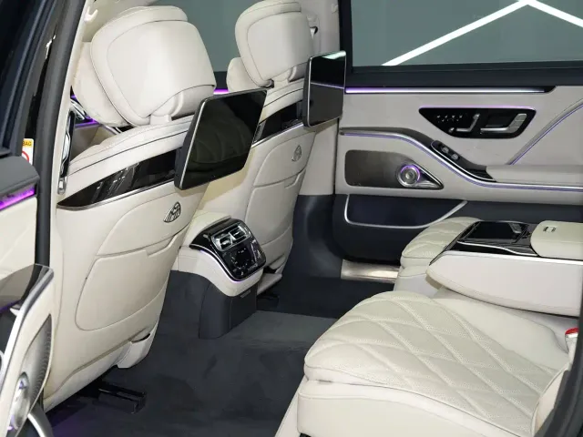 Mercedes-Benz Maybach S-Class — Фото автомобиля 12