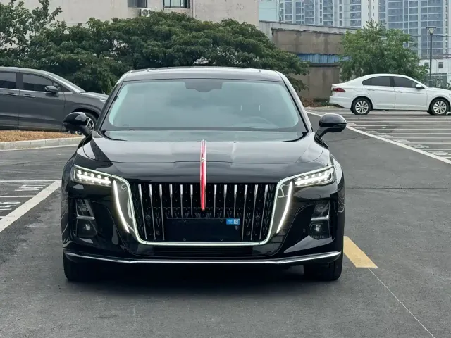 Hongqi H5 — Фото автомобиля 2