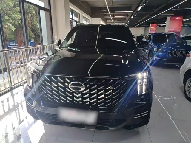 GAC Trumpchi GS8 — Фото автомобиля 2