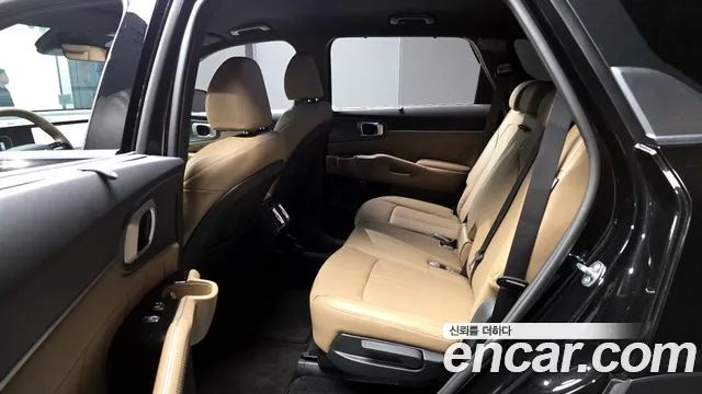 Kia Sorento Новый Sorento 4 поколение Бензин 2.5T 4WD — Фото автомобиля 24