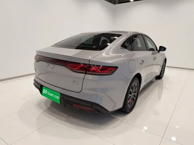 BYD Qin L — Фото автомобиля 6