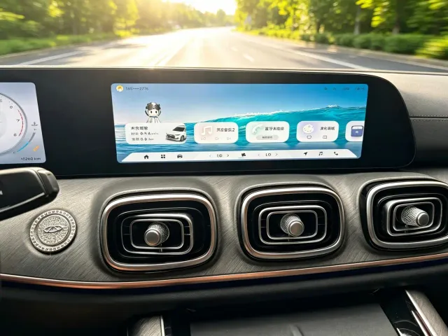 Chery Tiggo 9 — Фото автомобиля 17
