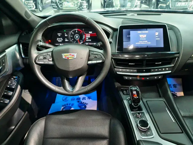 Cadillac CT5 — Фото автомобиля 12