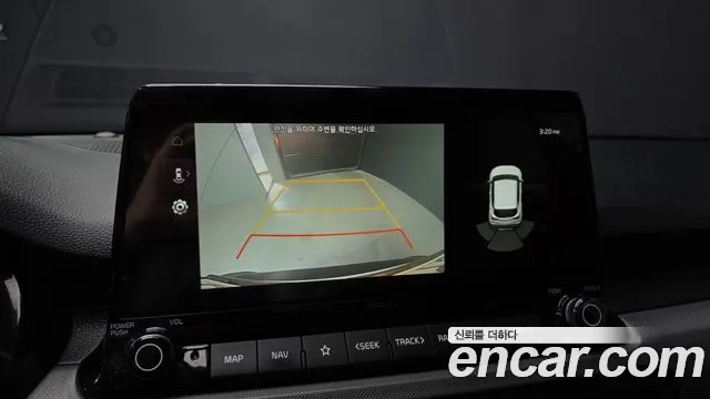 Kia Seltos Seltos Бензин 1.6 турбо 2WD — Фото автомобиля 15