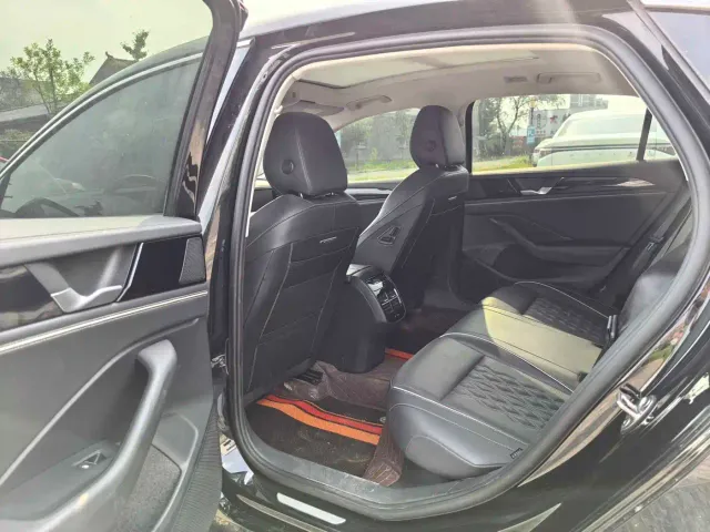 Volkswagen Magotan 2024 380TSI DSG Luxury Edition (Daimai Package) — Фото автомобиля 7