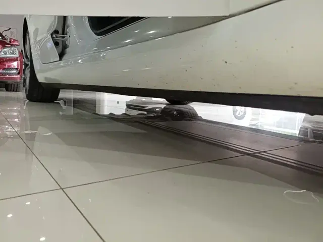 Tesla Model 3 2023 Long Range All-Wheel Drive — Фото автомобиля 20