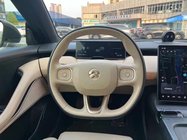 Nio ET5 Touring — Фото автомобиля 8