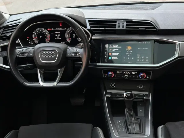 Audi Q3 — Фото автомобиля 16