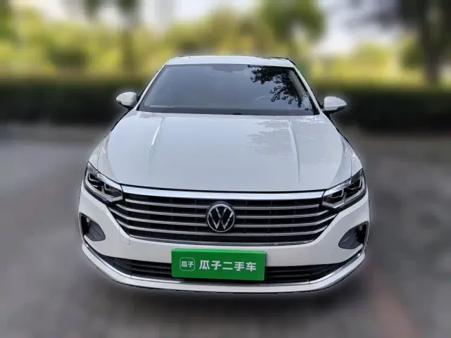 Volkswagen Lavida — Фото автомобиля 22