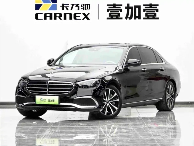 Фотография автомобиля — Mercedes-Benz E-Class