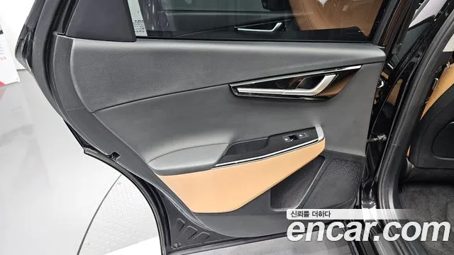 Kia EV6 — Фото автомобиля 14