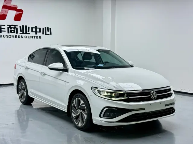 Volkswagen Bora — Фото автомобиля 3