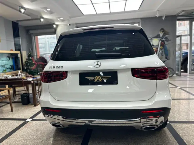Mercedes-Benz GLB-Class — Фото автомобиля 5