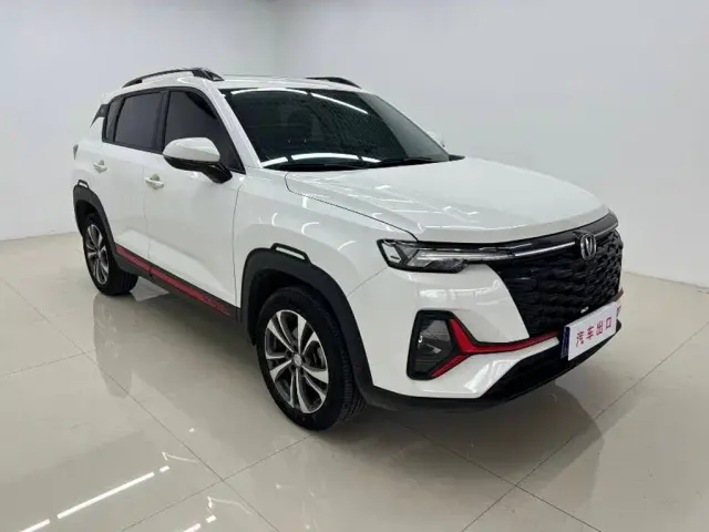 Changan Changan CS35 PLUS 2023 Enjoyment Edition 1.4T DCT Luxury — Фото автомобиля 3
