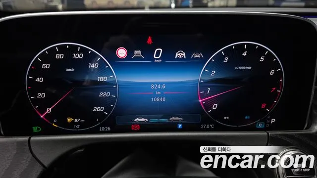 Mercedes-Benz E-Class — Фото автомобиля 8