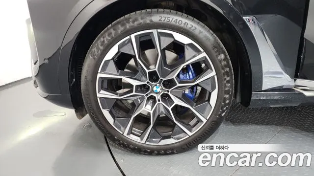BMW X7 — Фото автомобиля 3