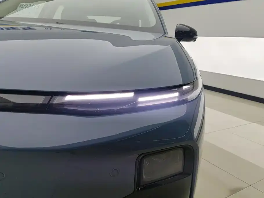 Leapmotor Leapmotor B01 2026 550 LiDAR Edition — Фото автомобиля 5
