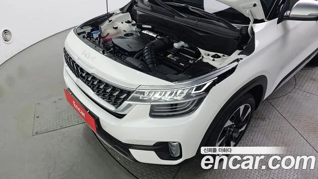 Kia Seltos — Фото автомобиля 6