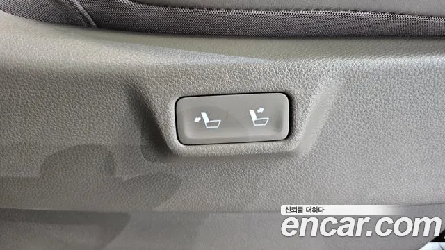 Kia Canival Carnival 4 поколение Дизель 9 мест Hi-Limousine — Фото автомобиля 13