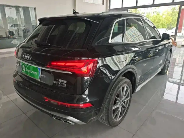 Audi Audi Q5L 2022 45T Luxury Dynamic — Фото автомобиля 6