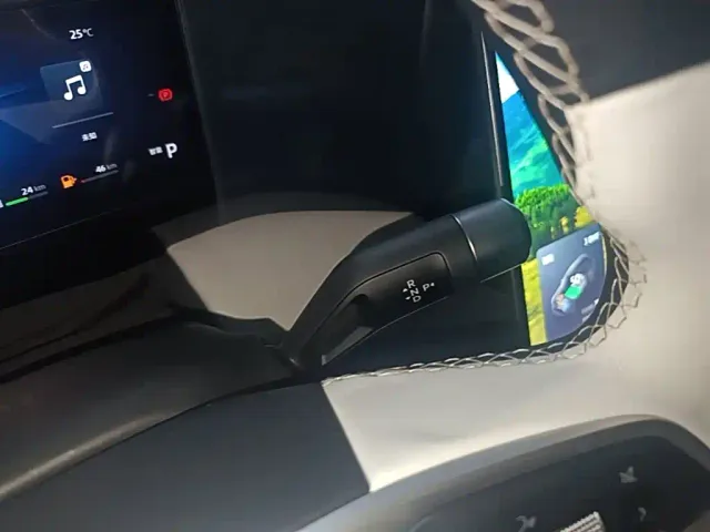 Geely Galaxy L7 — Фото автомобиля 13
