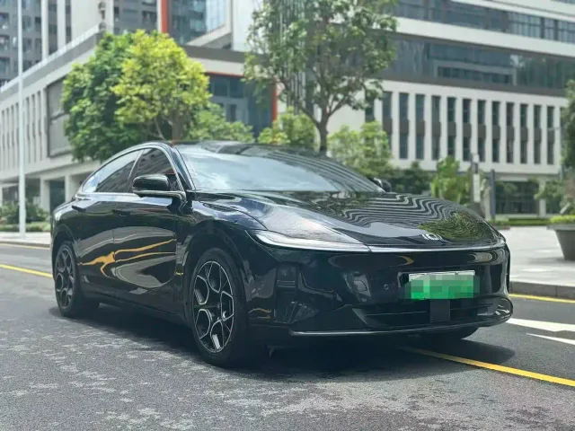 Changan Qiyuan A07 — Фото автомобиля 3
