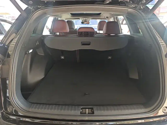 Geely Xingyue L — Фото автомобиля 18