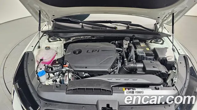 Kia K5 Новый K5 3 поколение 2.0 LPi(Для проката) — Фото автомобиля 6