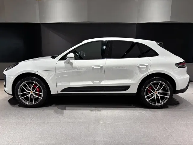 Porsche Macan — Фото автомобиля 4