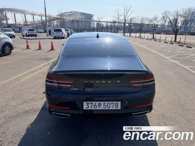Genesis G80 Бензин 2.5 турбо 2WD — Фото автомобиля 4