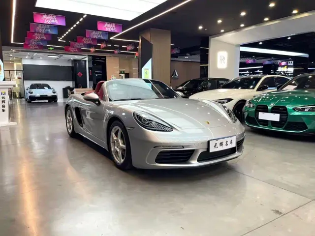 Porsche 718 — Фото автомобиля 3