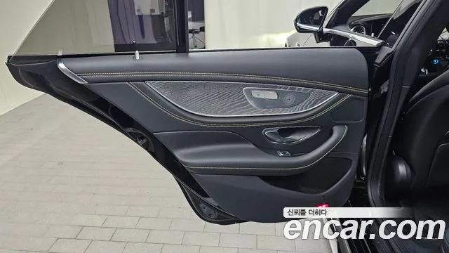 Mercedes-Benz AMG GT 4 двери 43 4MATIC+ — Фото автомобиля 24