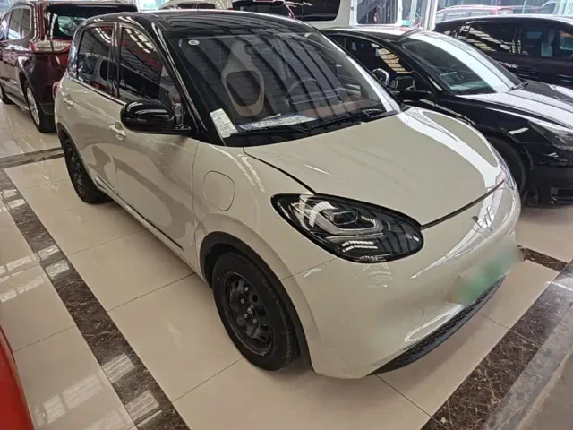 Wuling Bingo — Фото автомобиля 3