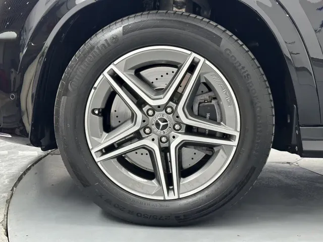 Mercedes-Benz GLE-Class — Фото автомобиля 25