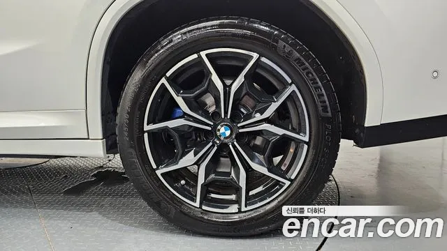 BMW X4 xDrive20i M Sport — Фото автомобиля 18
