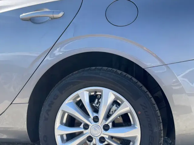 Changan Eado — Фото автомобиля 21