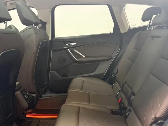 BMW X1 — Фото автомобиля 14
